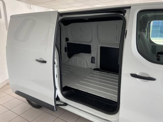 Peugeot Expert image 8