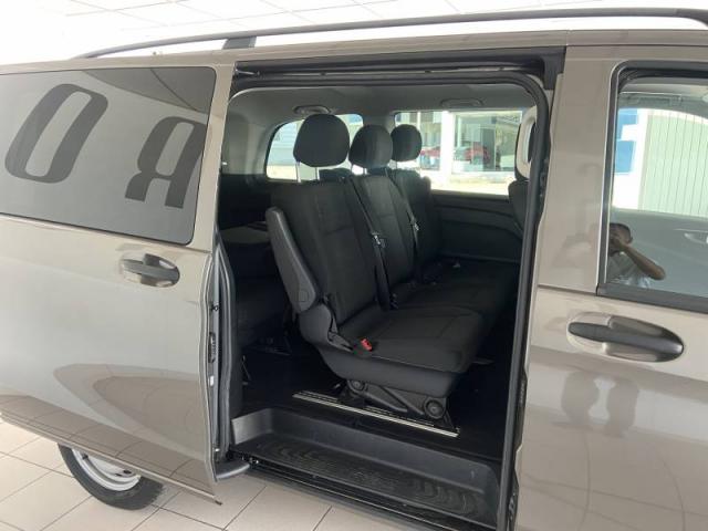 Mercedes Benz Vito image 8