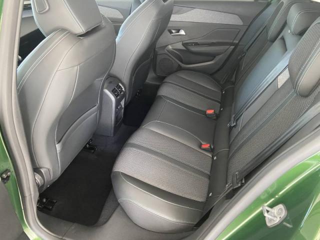Peugeot 308 image 8