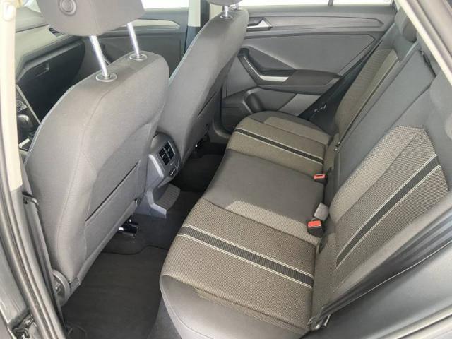 Volkswagen T-Roc image 7
