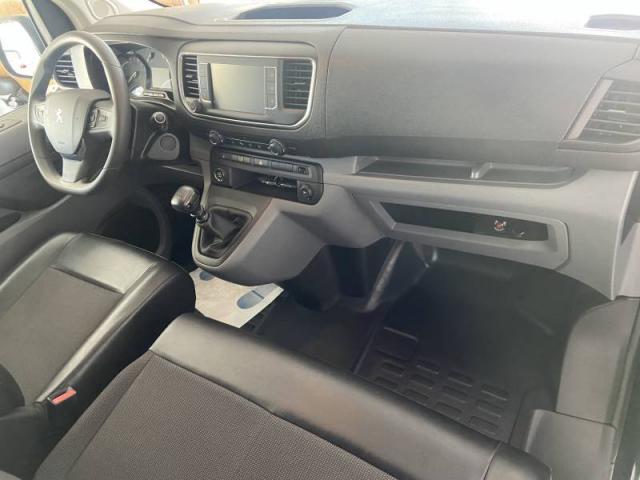 Peugeot Expert image 3