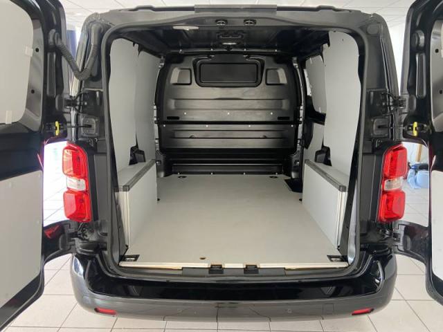 Peugeot Expert image 9