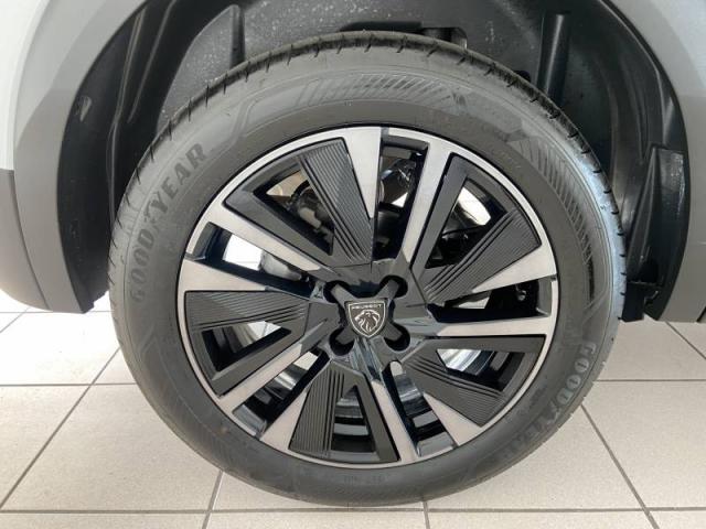 Peugeot 2008 image 6