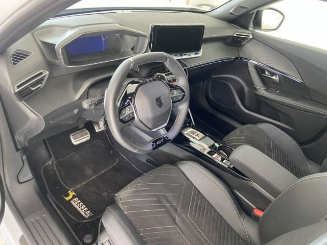 Peugeot 2008 image 5