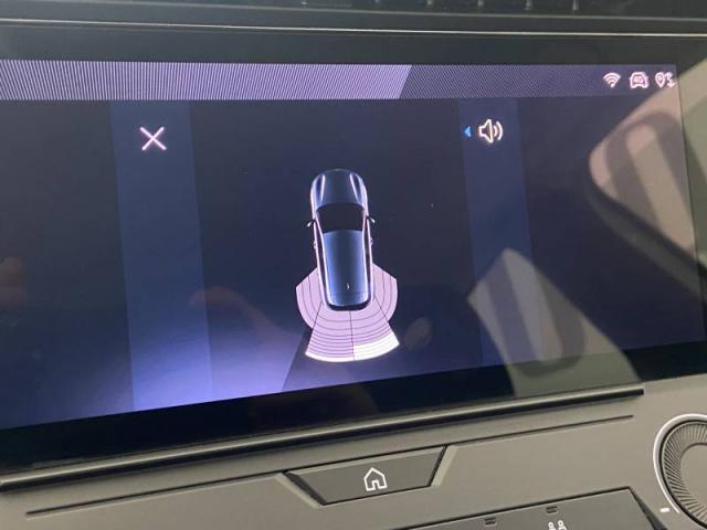 Peugeot 308 image 1