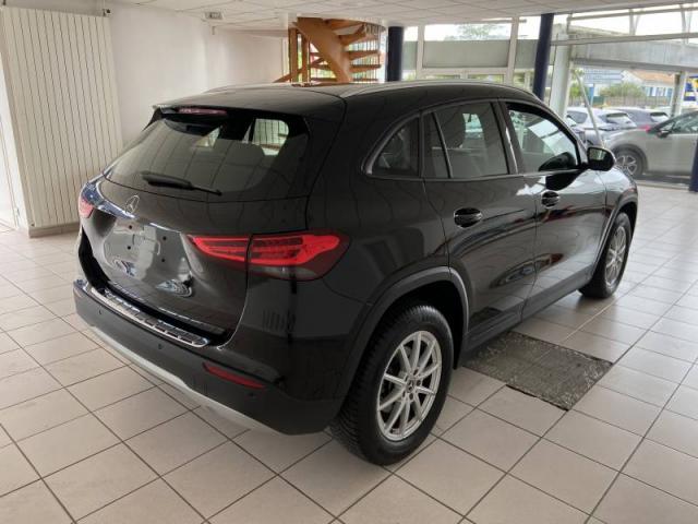 Mercedes Benz Gla image 3