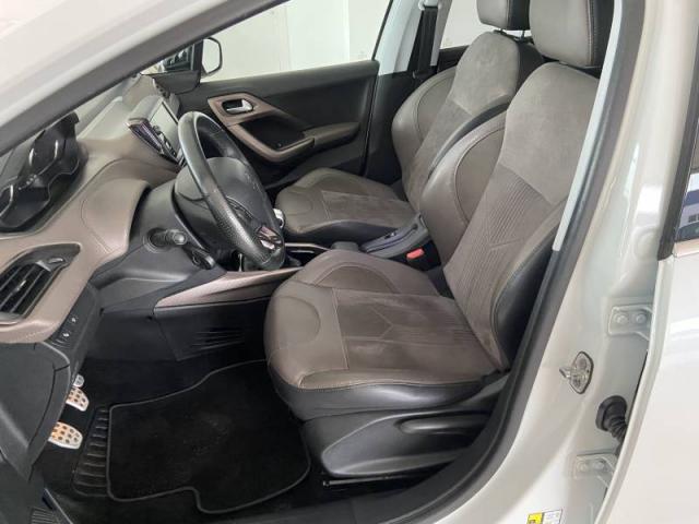Peugeot 2008 image 5