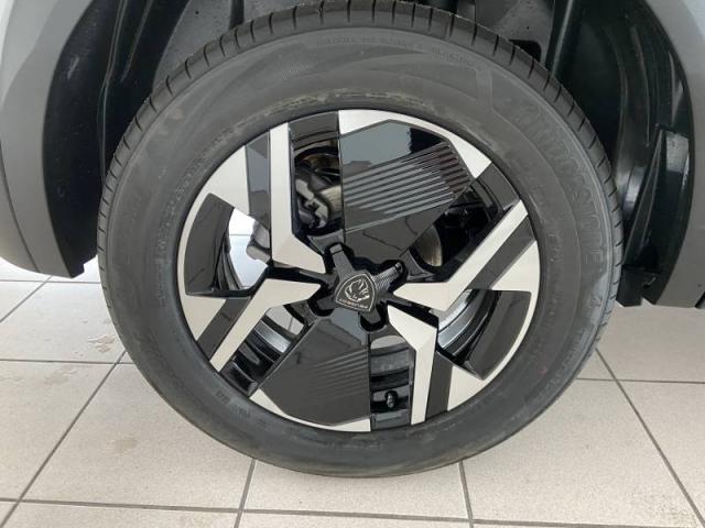 Peugeot 2008 image 2