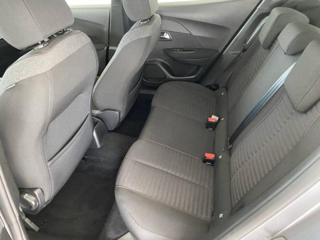 Peugeot 2008 image 6