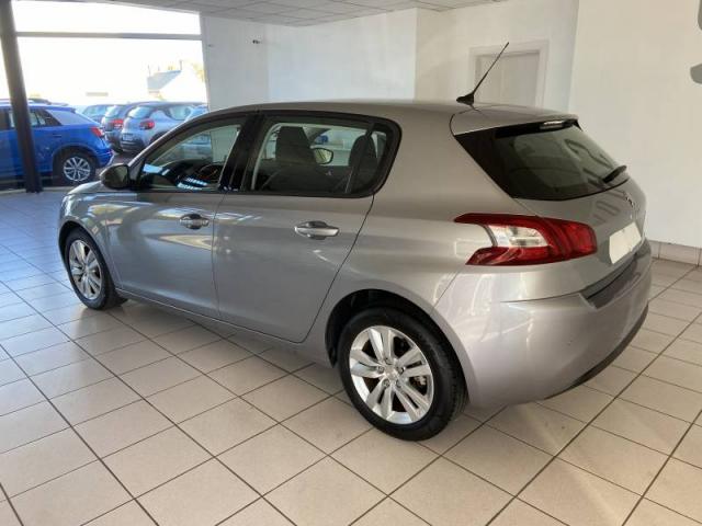 Peugeot 308 image 9