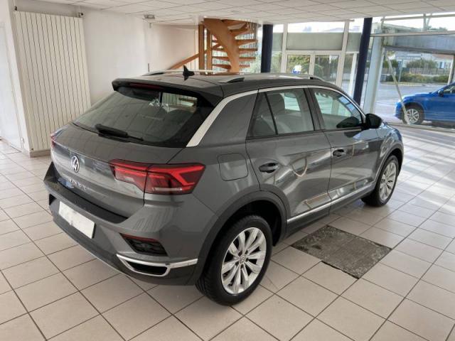 Volkswagen T-Roc image 2