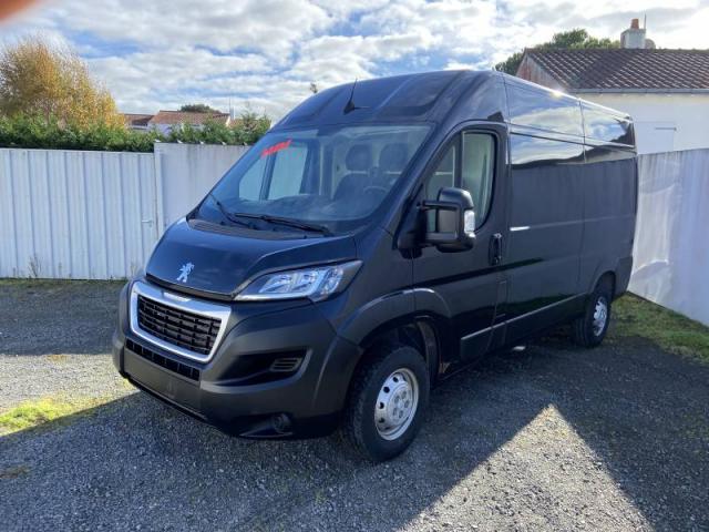 Peugeot Boxer Tole 330 L2h2 Bluehdi 120 S&s Asphalt