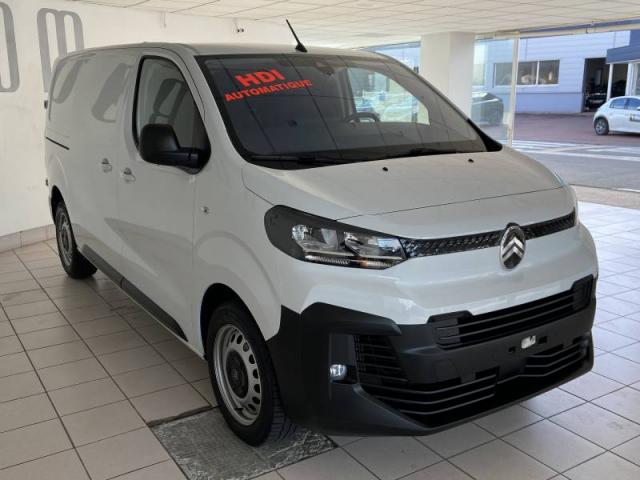 Citroen Jumpy image 2