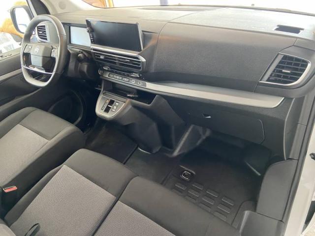 Citroen Jumpy image 1