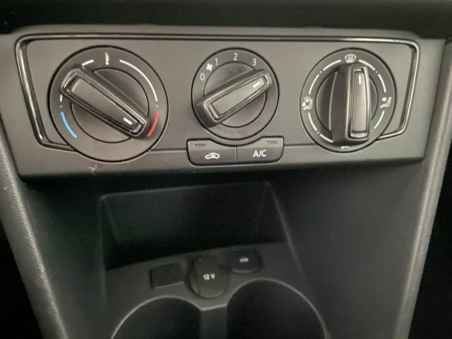 Volkswagen Polo image 5