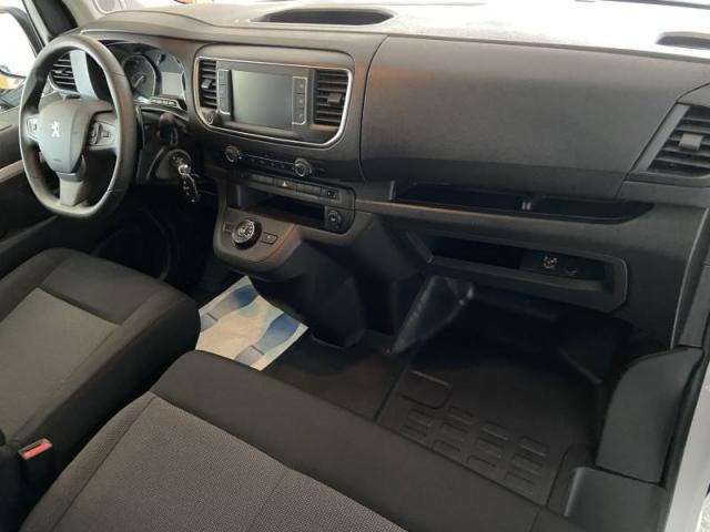 Peugeot Expert image 1
