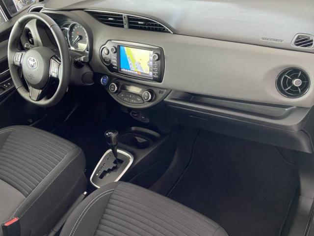 Toyota Yaris image 9