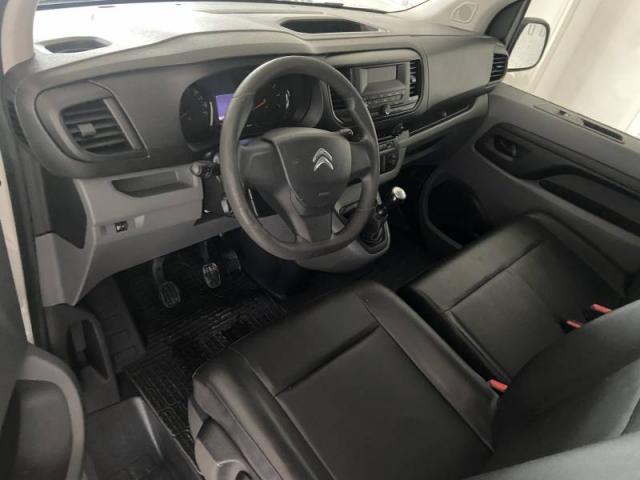 Citroen Jumpy image 8