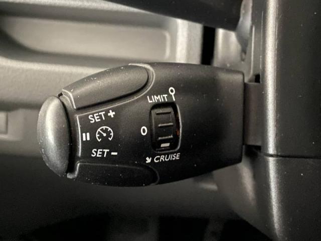 Citroen Jumpy image 7