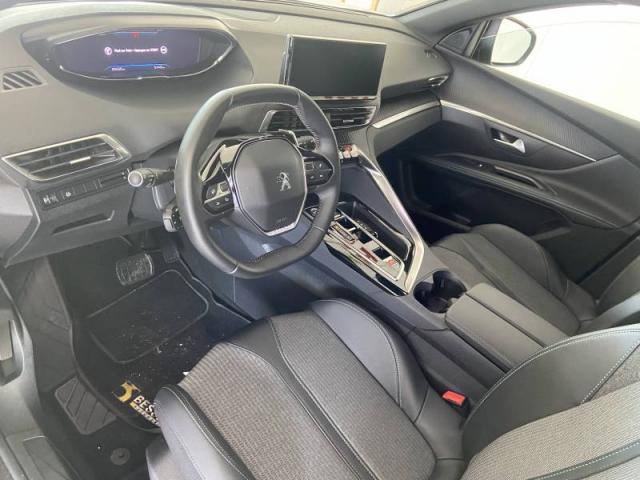 Peugeot 5008 image 4