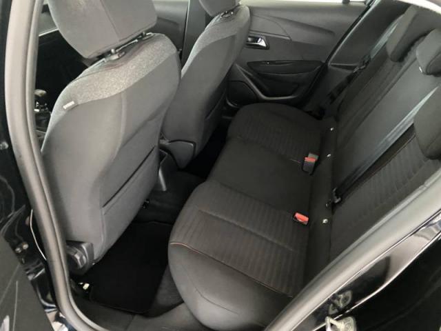 Peugeot 208 image 7