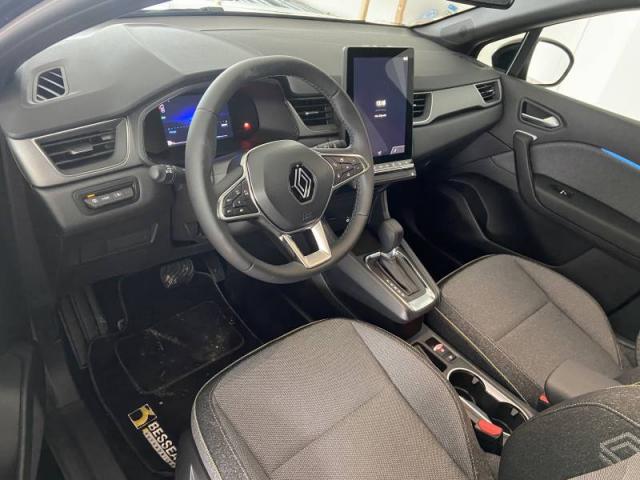 Renault Captur image 3