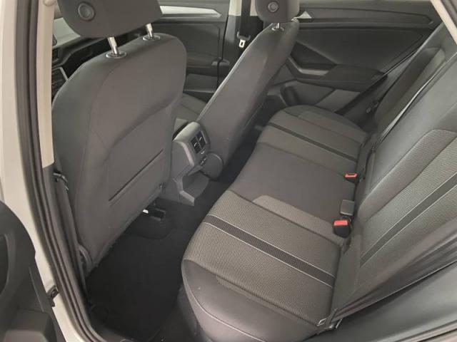 Volkswagen T-Roc image 3