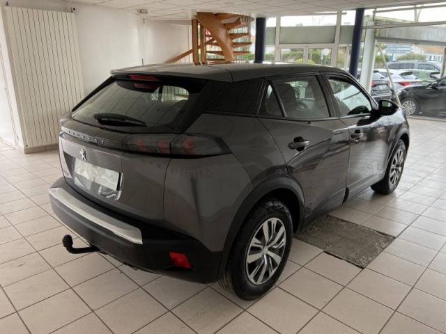 Peugeot 2008 image 3