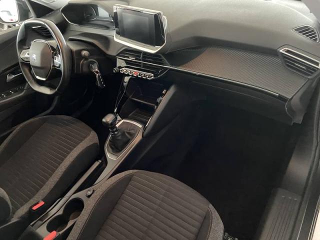 Peugeot 2008 image 5