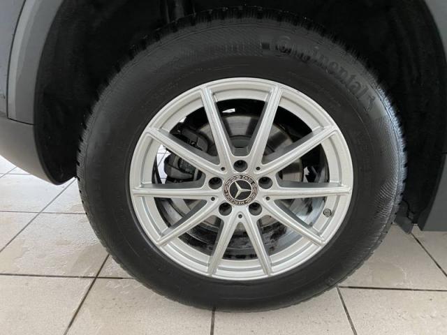 Mercedes Benz Gla image 2