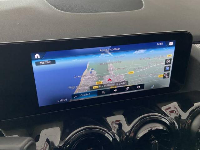 Mercedes Benz Gla image 6