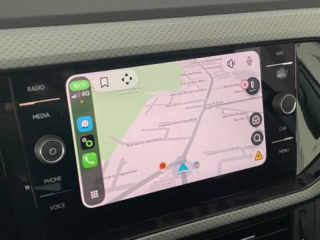 Volkswagen T-Cross image 2