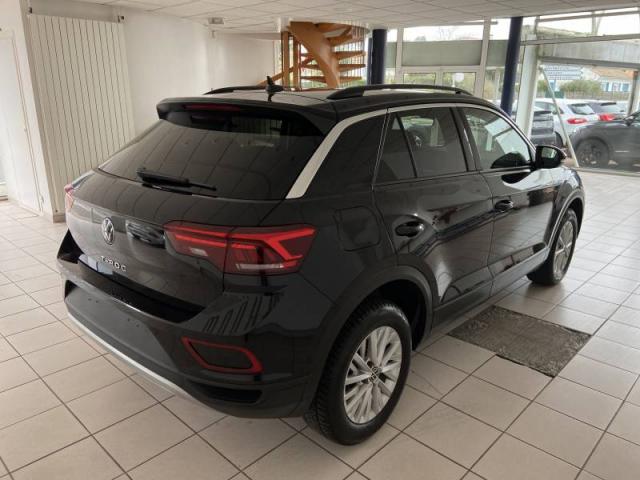 Volkswagen T-Roc image 3