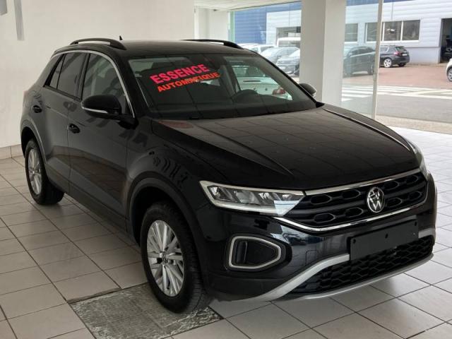 Volkswagen T-Roc image 9