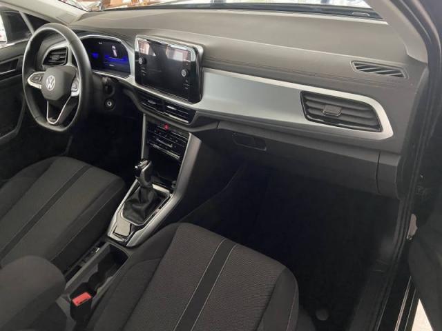 Volkswagen T-Roc image 4