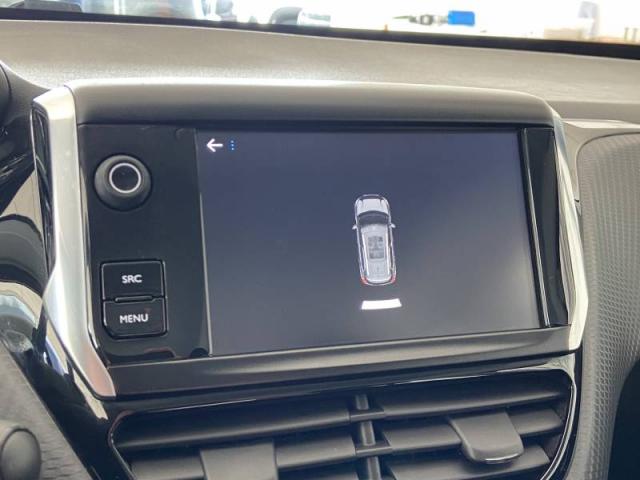 Peugeot 2008 image 7