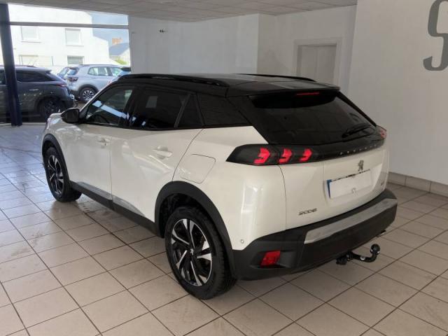 Peugeot 2008 image 1