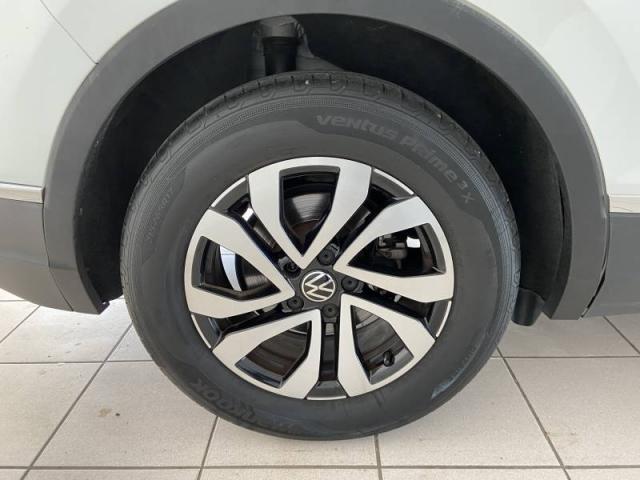 Volkswagen Tiguan image 6
