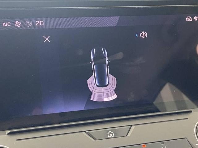 Peugeot 308 image 1