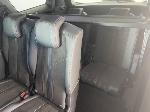 Peugeot 5008 image 9