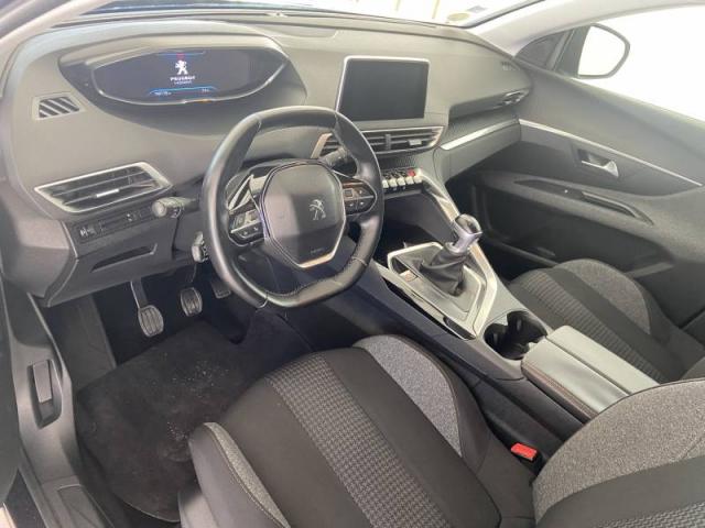 Peugeot 5008 image 7