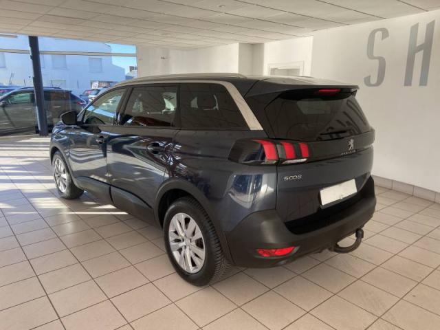 Peugeot 5008 image 3