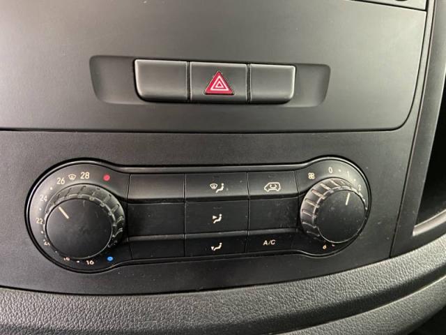 Mercedes Benz Vito image 3