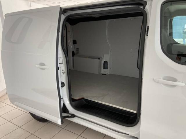 Peugeot Expert image 8