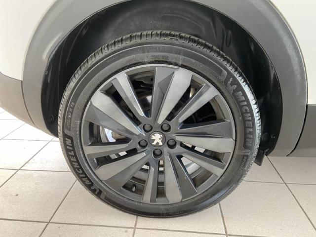 Peugeot 3008 image 9
