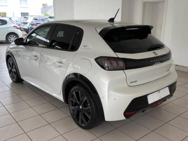 Peugeot 208 image 5