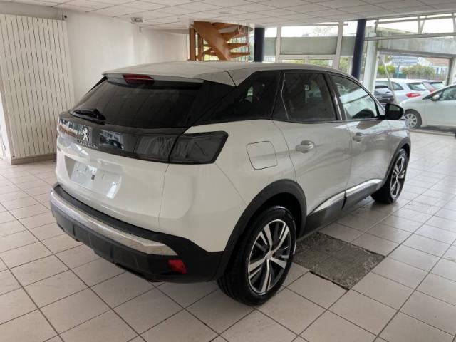 Peugeot 3008 image 1