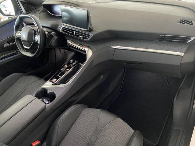 Peugeot 3008 image 9