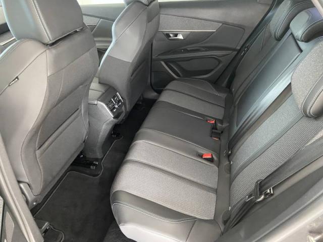 Peugeot 3008 image 9