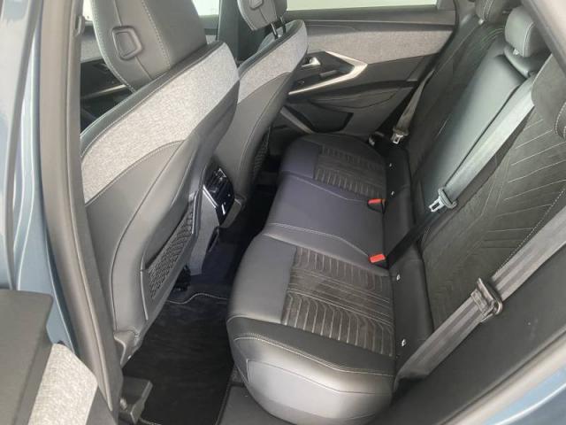 Peugeot 3008 image 3